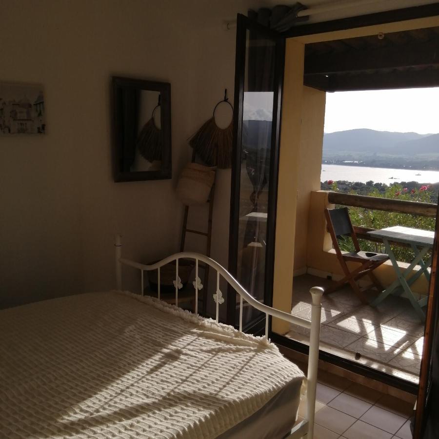 Villa Vue Mer A Santa Giulia بورتو فيكشْيو المظهر الخارجي الصورة